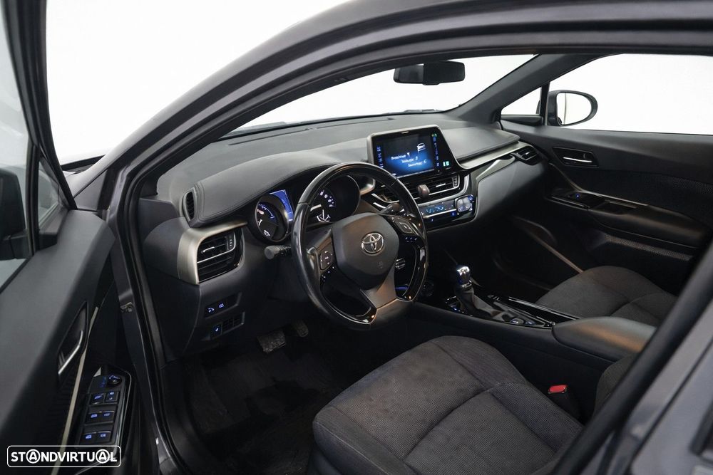 Toyota C-HR - 5