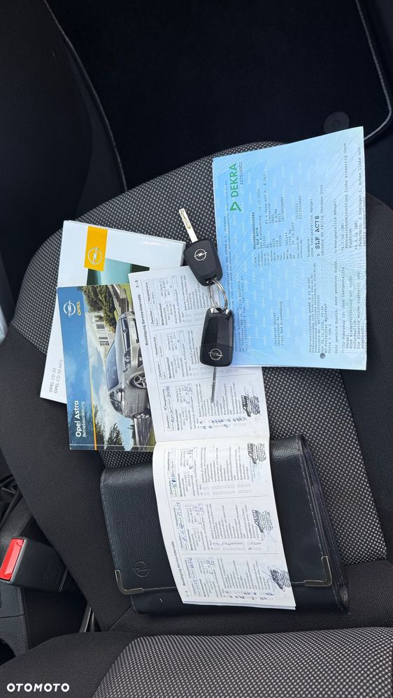 Opel Astra III 1.6 - 25