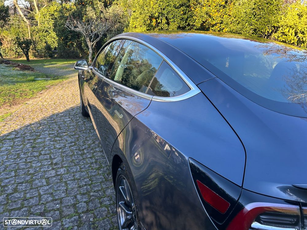 Tesla Model 3 Long Range Tração Integral - 26