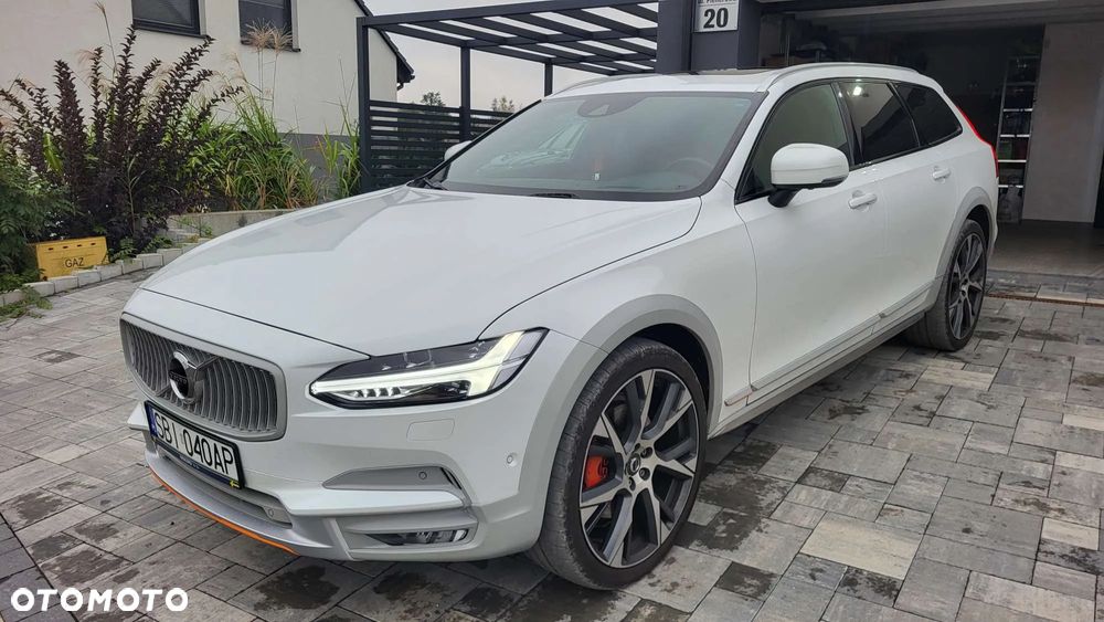Volvo V90 Cross Country T6 AWD Ocean Race - 26