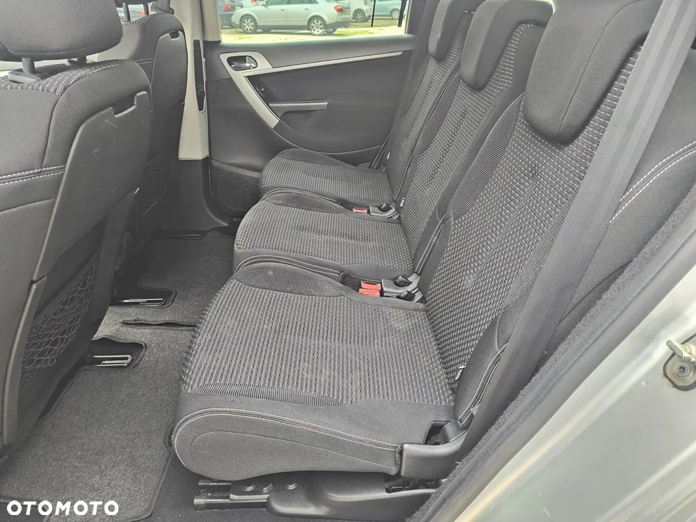 Citroën C4 Picasso 1.6 HDi FAP EGS6 Tendance - 19