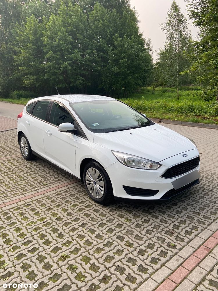 Ford Focus - 1