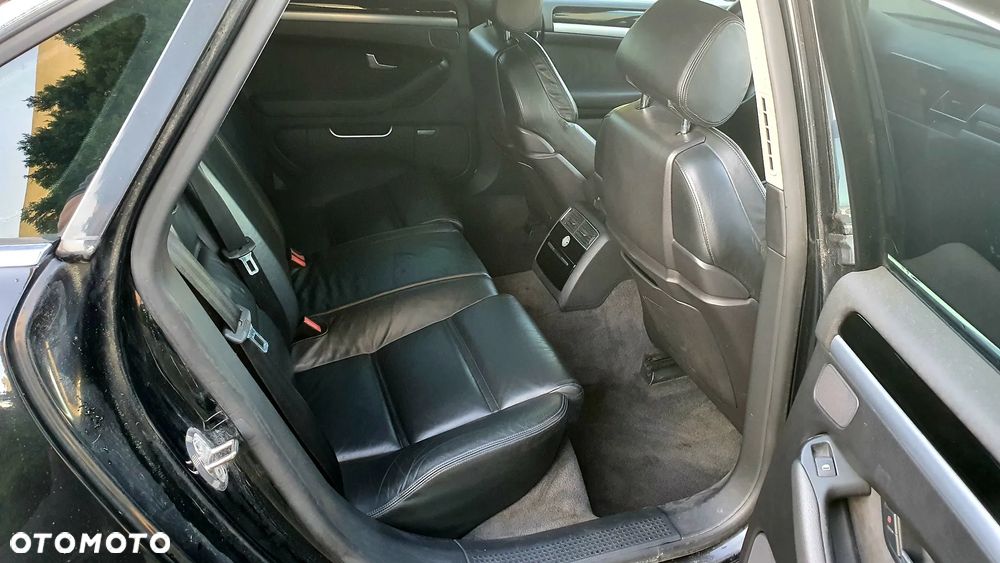 Audi A8 4.2 TDI Quattro - 6