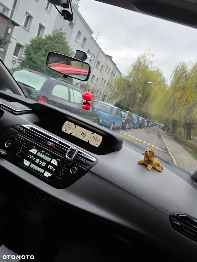 Citroën C4 Picasso - 11