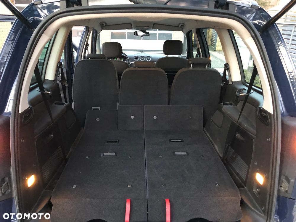 Ford Galaxy 1.6 TDCi Gold X - 25