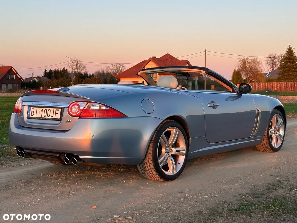 Jaguar XK XKR - 13