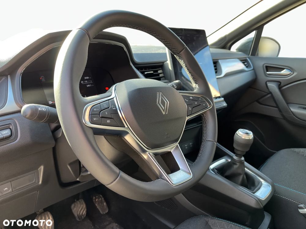 Renault Captur - 12