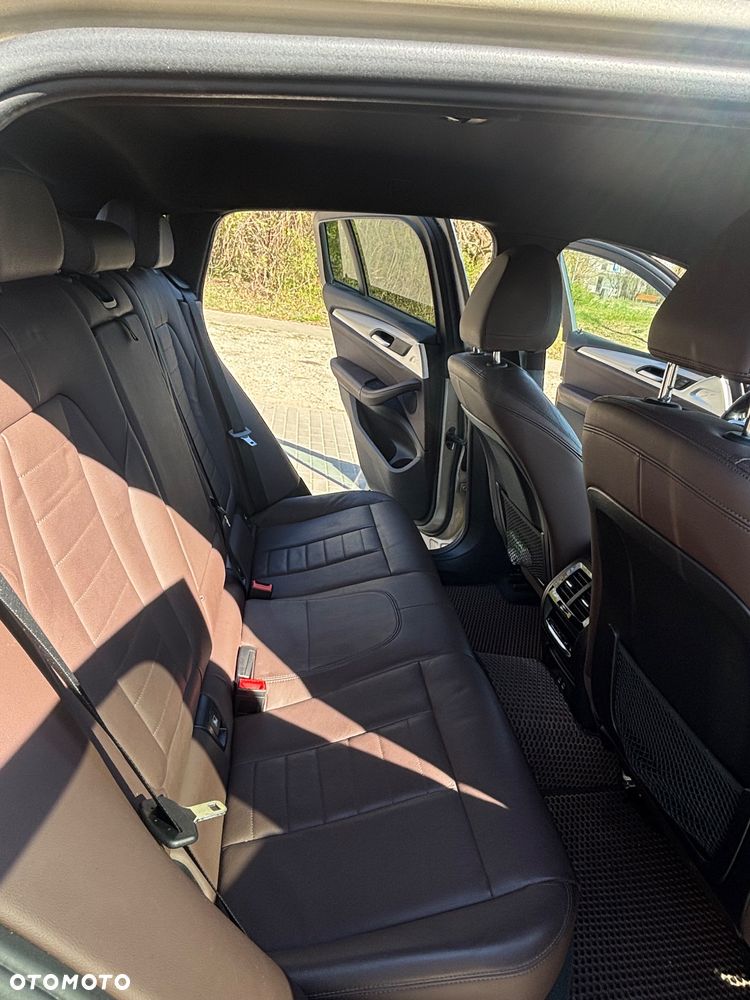 BMW X4 xDrive20i sport - 15