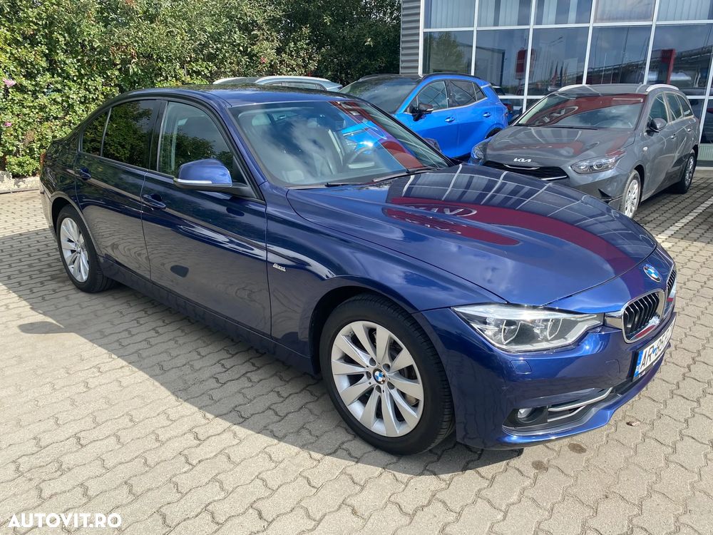 BMW Seria 3 330i xDrive AT Sport Line