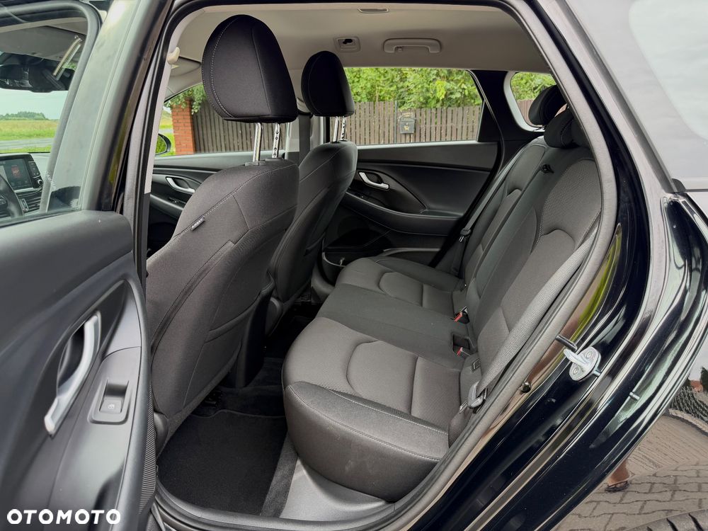 Hyundai i30 1.4 T-GDI DCT Premium - 17