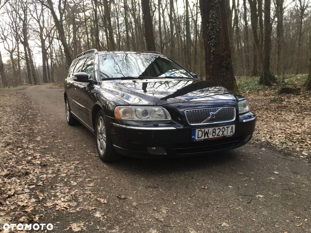 Volvo V70 D5 Momentum - 22
