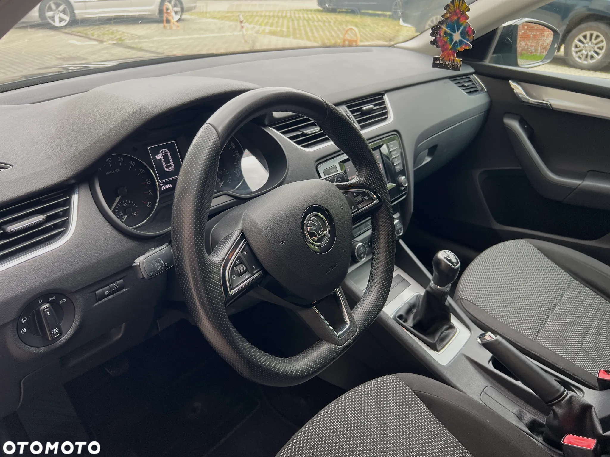 Skoda Octavia 1.6 TDI Active - 12