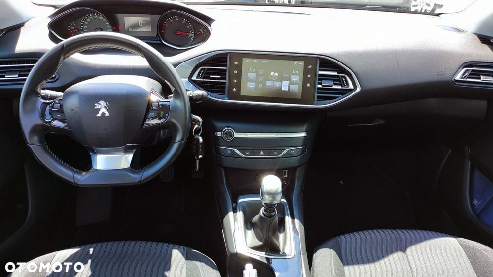 Peugeot 308 - 5