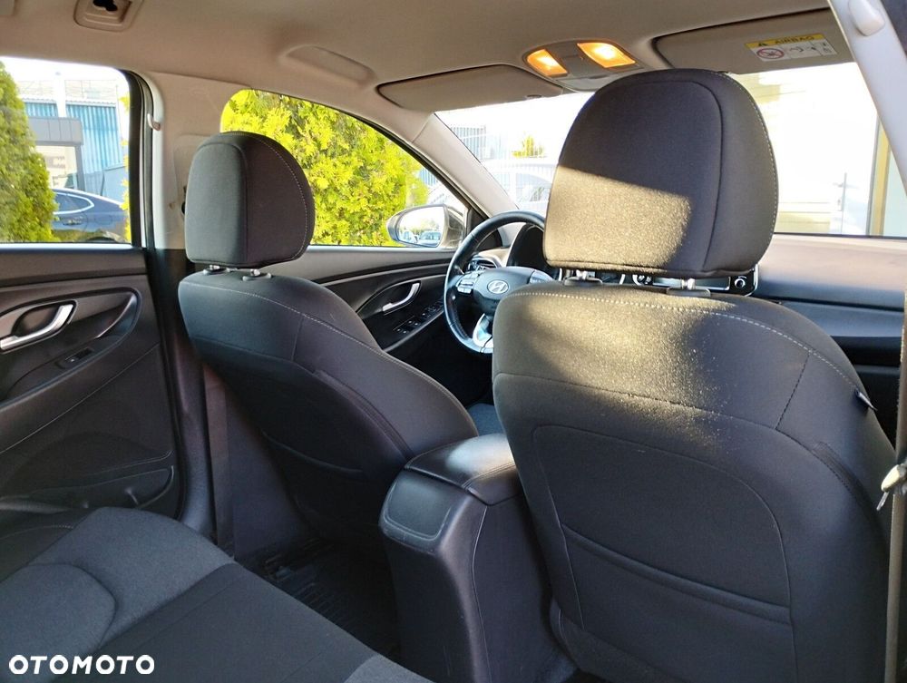 Hyundai i30 1.5 T-GDI 48V Smart DCT - 11