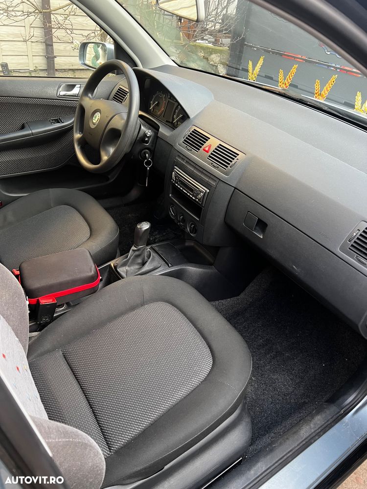 Skoda Fabia 1.4 16V Comfort - 3