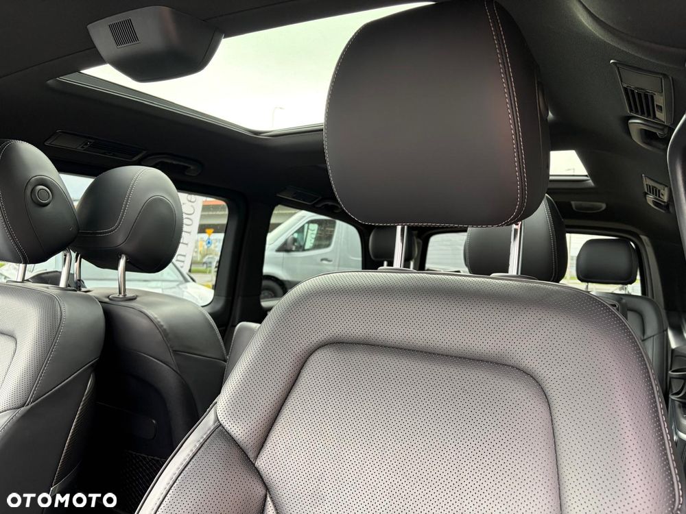 Mercedes-Benz Klasa V 300 d 4-Matic Avantgarde 9G-Tronic (d³ugi) - 14