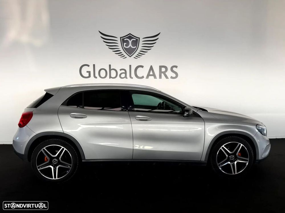 Mercedes-Benz GLA 200 - 34