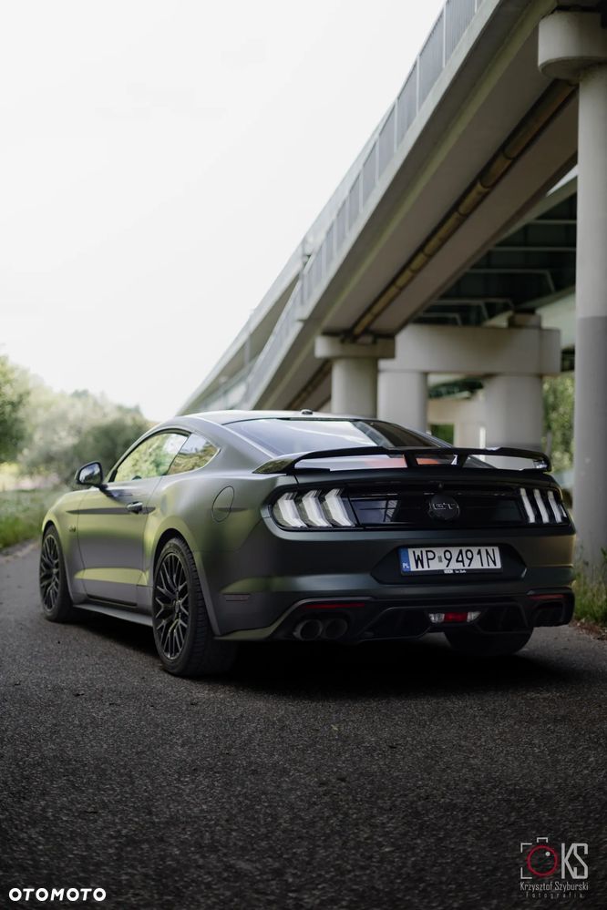 Ford Mustang - 20