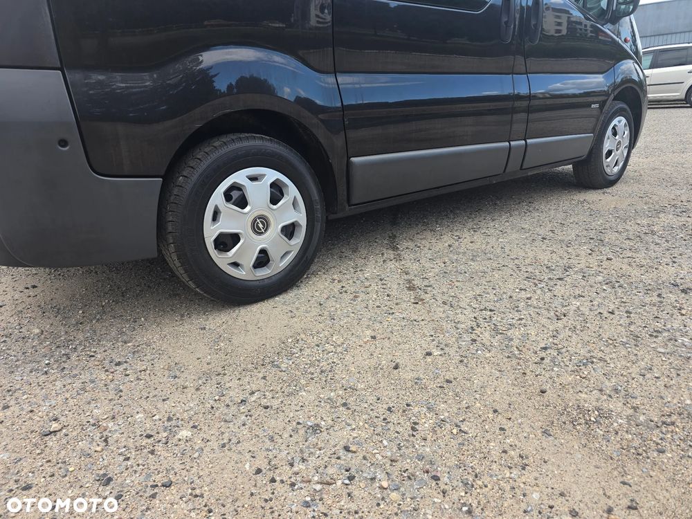 Opel Vivaro - 13