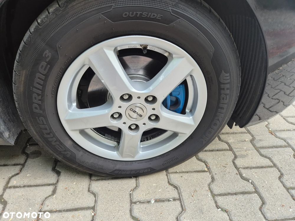 Hyundai i30 1.6 CRDi Comfort - 18
