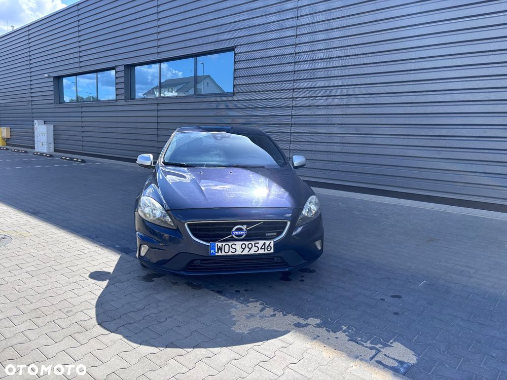 Volvo V40 D2 R Design - 5