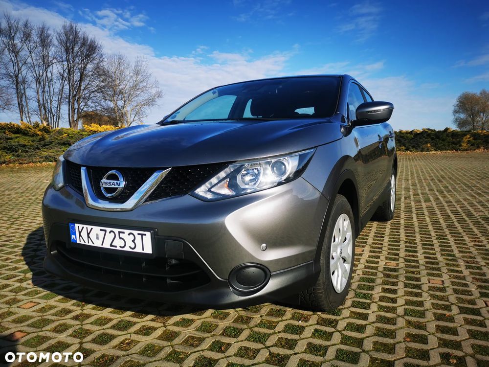 Nissan Qashqai 1.2 DIG-T N-Vision - 9