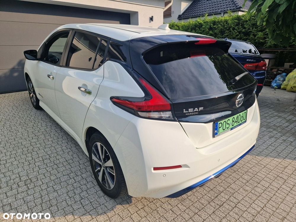 Nissan Leaf - 6