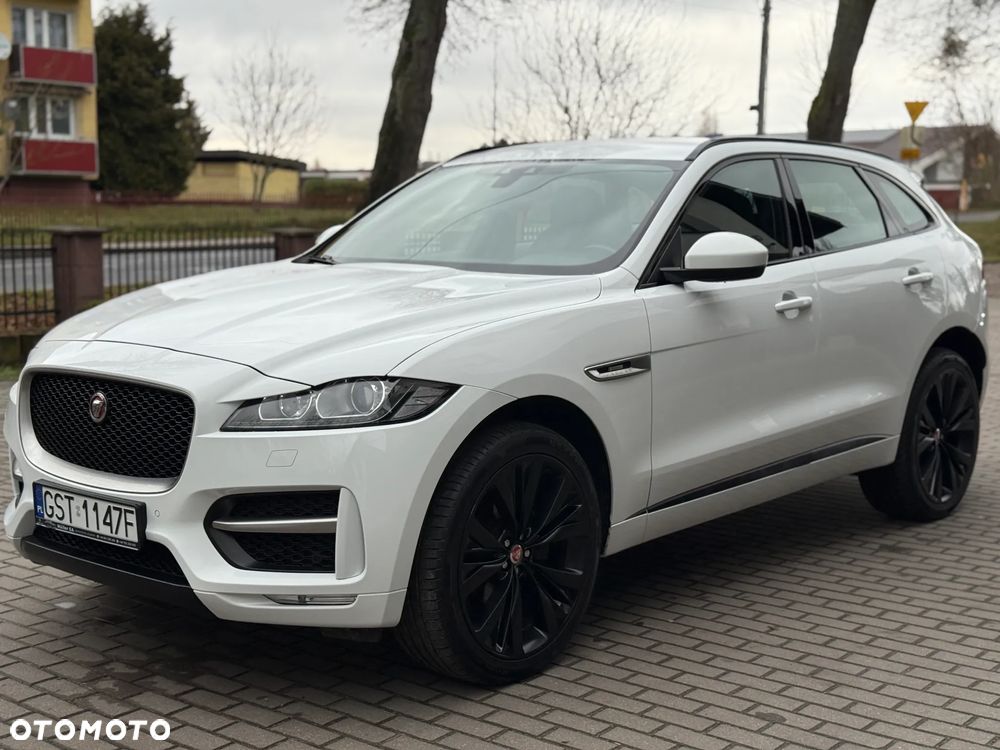 Jaguar F-Pace 20d AWD R-Sport - 9