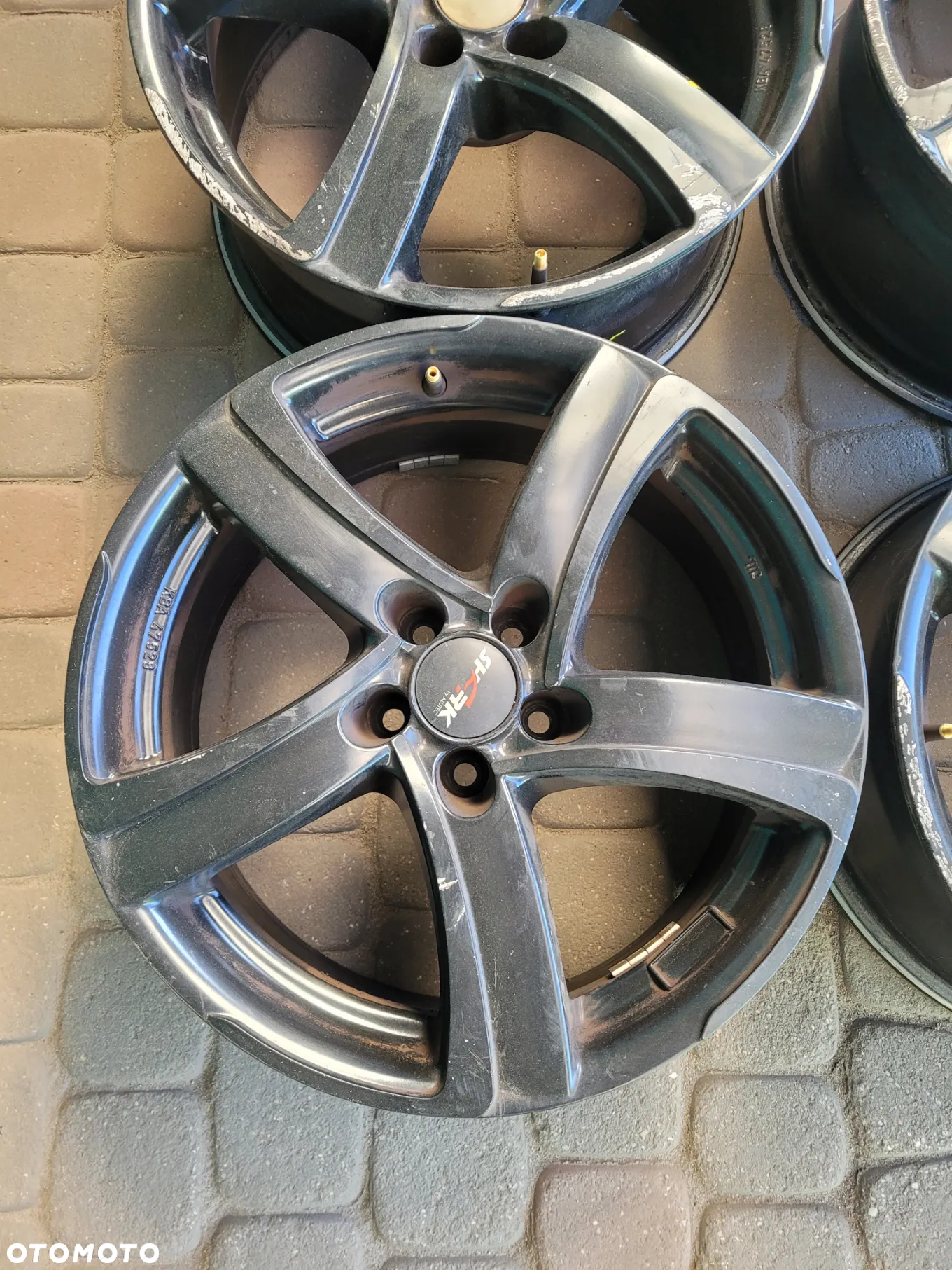 ALUFELGI ALUTEC - 5x100 7.5Jx17 ET35 - GOLF IV IBIZA FABIA ROOMSTER - 3