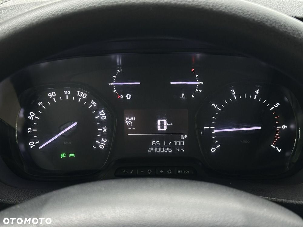 Peugeot Expert - 16