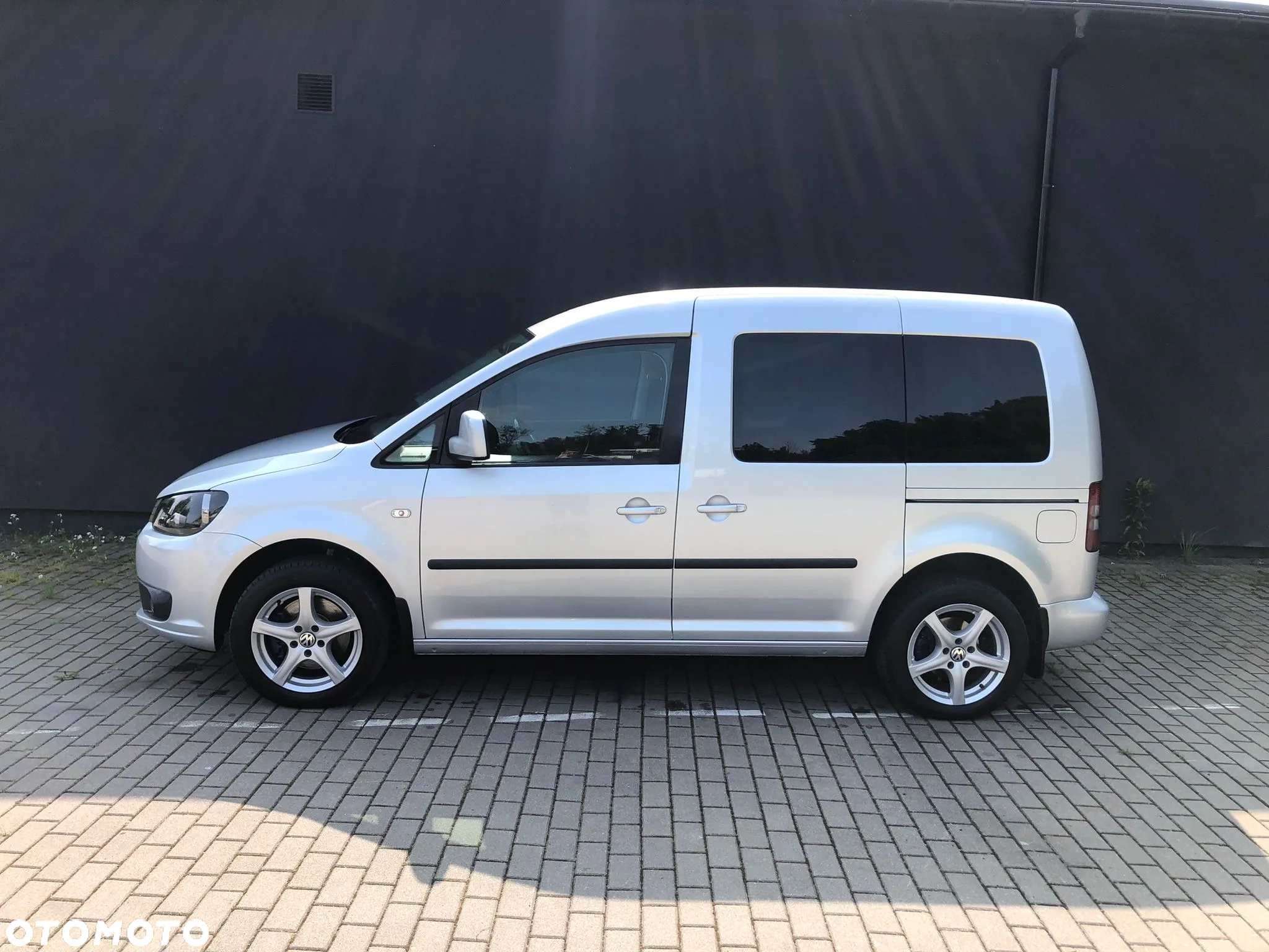 Volkswagen Caddy 2.0 TDI Comfortline - 5