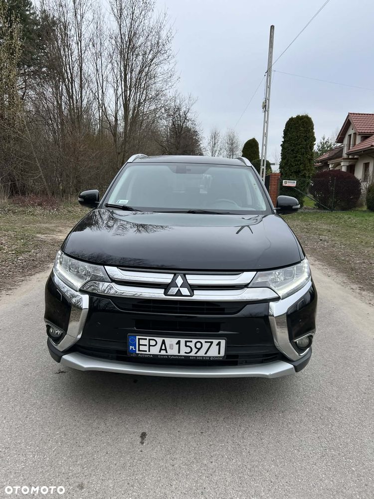 Mitsubishi Outlander 2.0 Instyle Navi CVT - 8