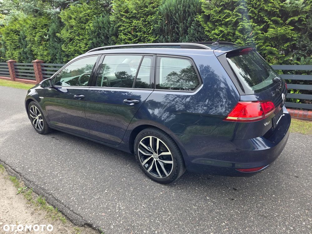 Volkswagen Golf 1.6 TDI BlueMotion Technology Comfortline - 6