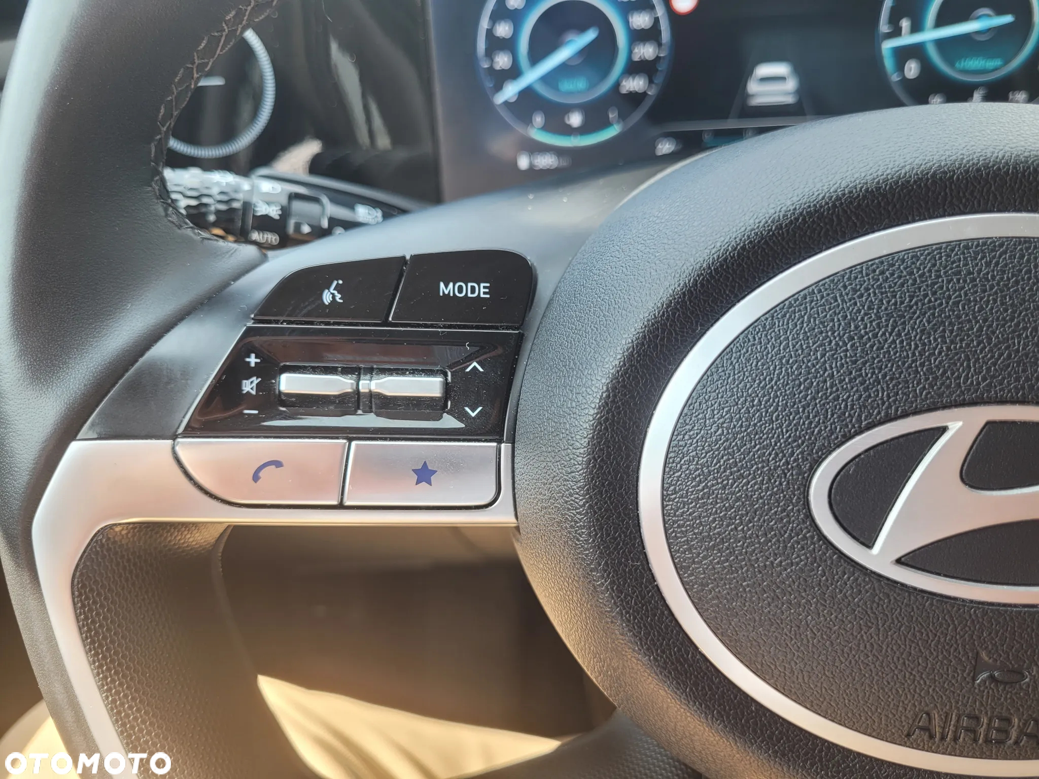 Hyundai Elantra 1.6 Smart CVT - 19