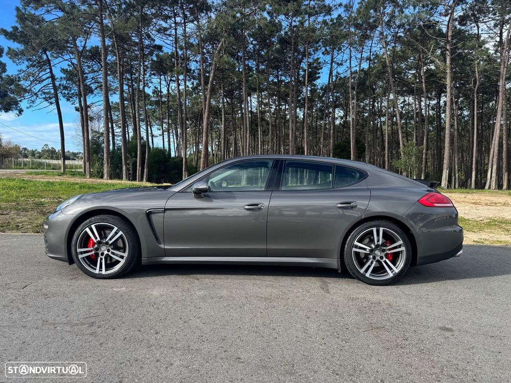 Porsche Panamera Platinum Edition - 5