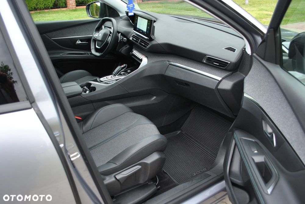 Peugeot 3008 1.2 PureTech Allure Pack S&S EAT8 - 12