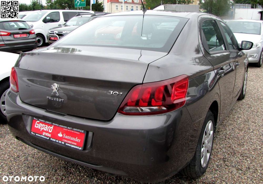 Peugeot 301 - 1