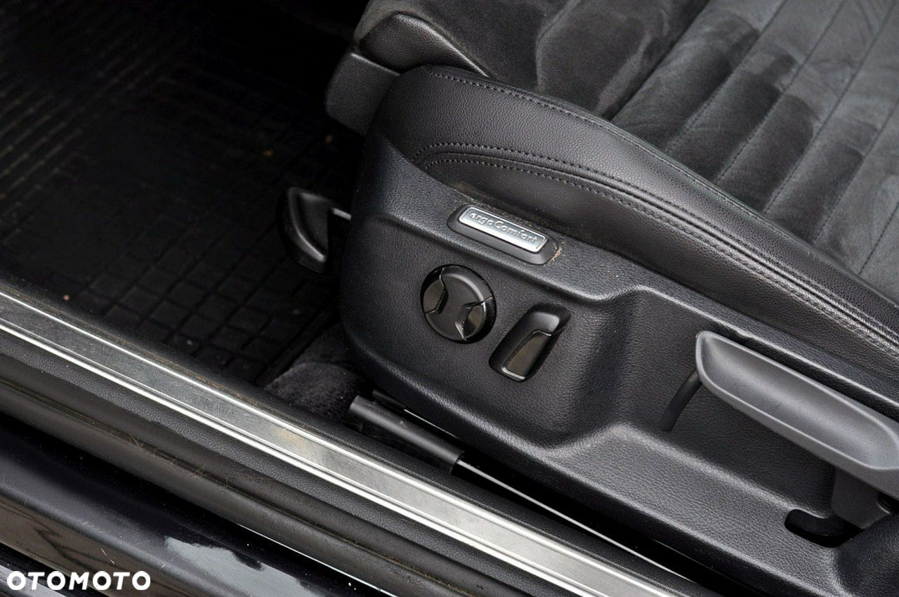 Volkswagen Passat 2.0 TSI BMT Highline DSG - 13