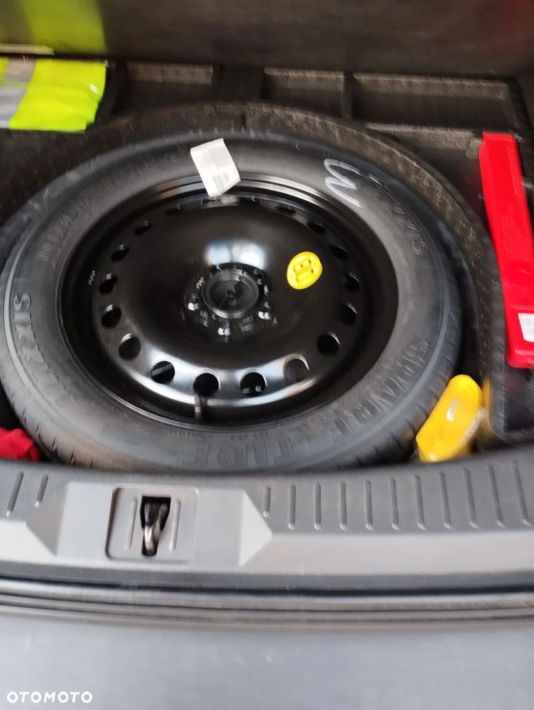 Ford Kuga ver-1-6-ecoboost-2x4-trend - 12