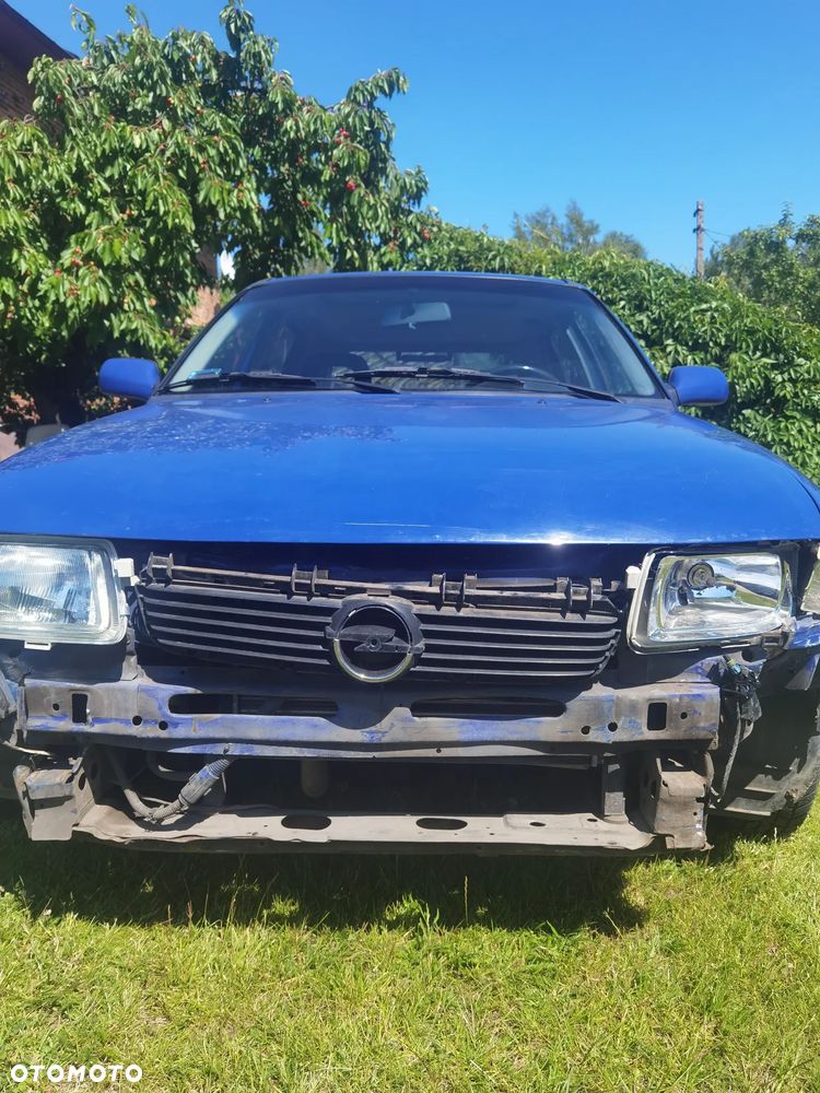 Opel Astra - 9
