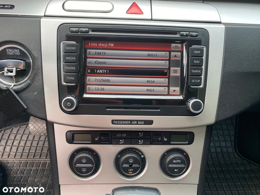 Volkswagen Passat 2.0 TDI DPF DSG Comfortline - 10