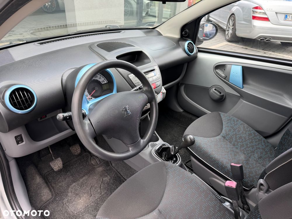 Peugeot 107 1.0 Urban Move - 11
