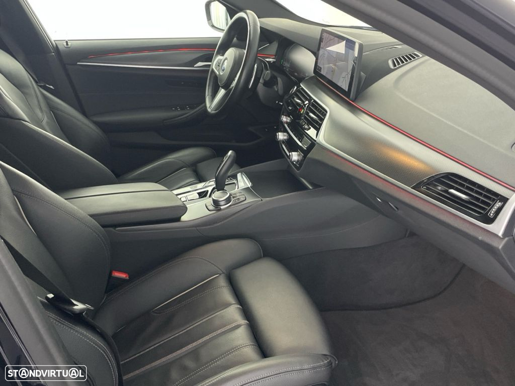 BMW 520 e - 23