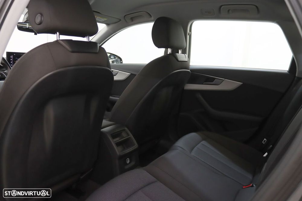 Audi A4 Avant 35 TDI Fleet Edition S tronic - 8