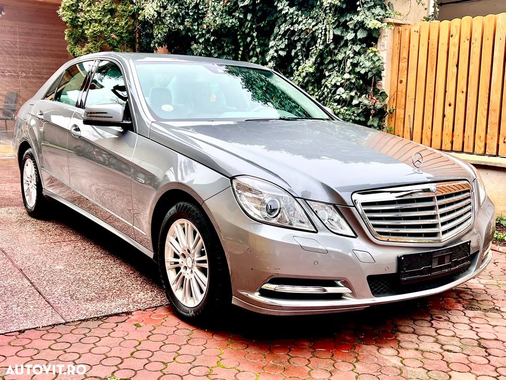 Mercedes-Benz E 220 BlueTEC BlueEFFICIENCY Edition Elegance - 2