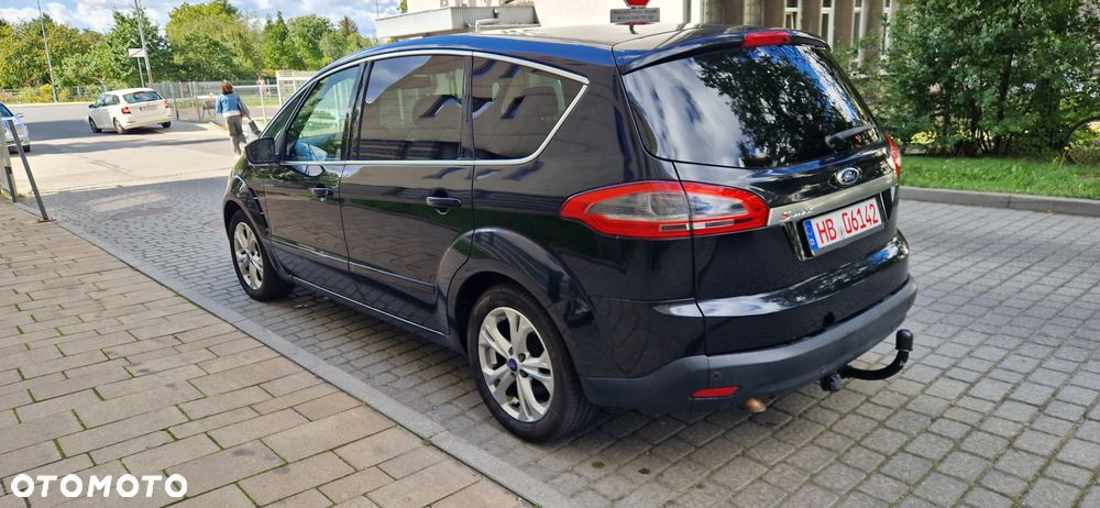 Ford S-Max 2.0 TDCi DPF Titanium - 3