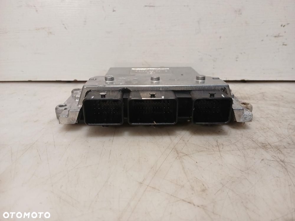 KOMPUTER STEROWNIK VOLVO C30 S40 V50 2.0 16V 30788961 - 2