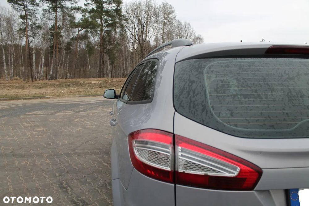 Ford Mondeo SW 2.0 TDCi Titanium - 11