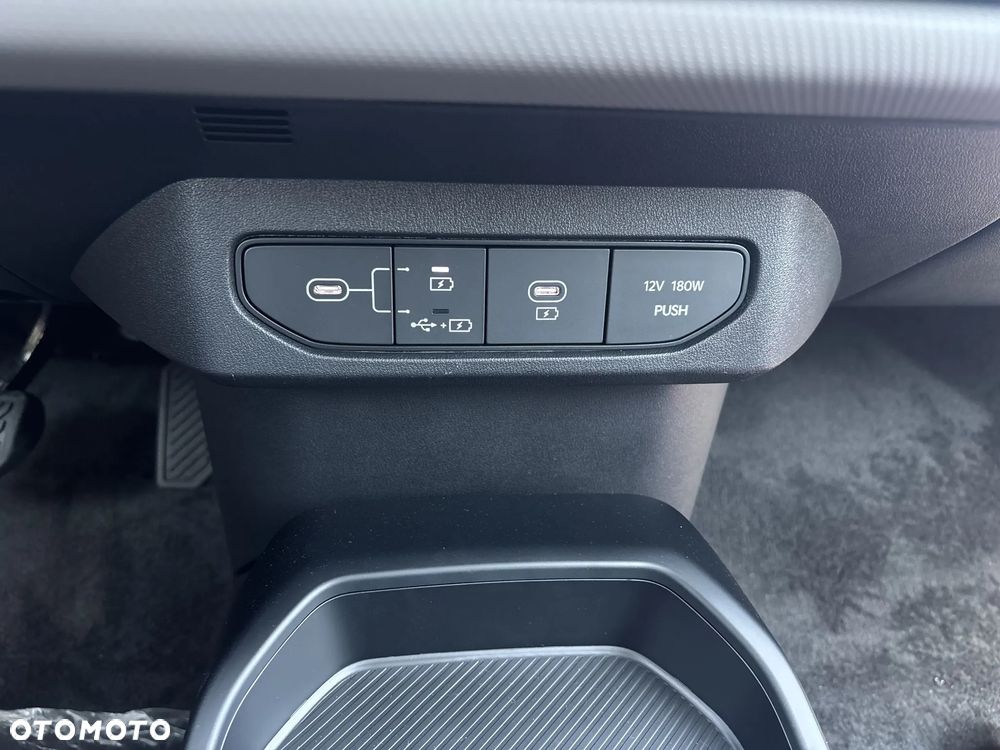 Kia EV4 81.4kWh Air - 32