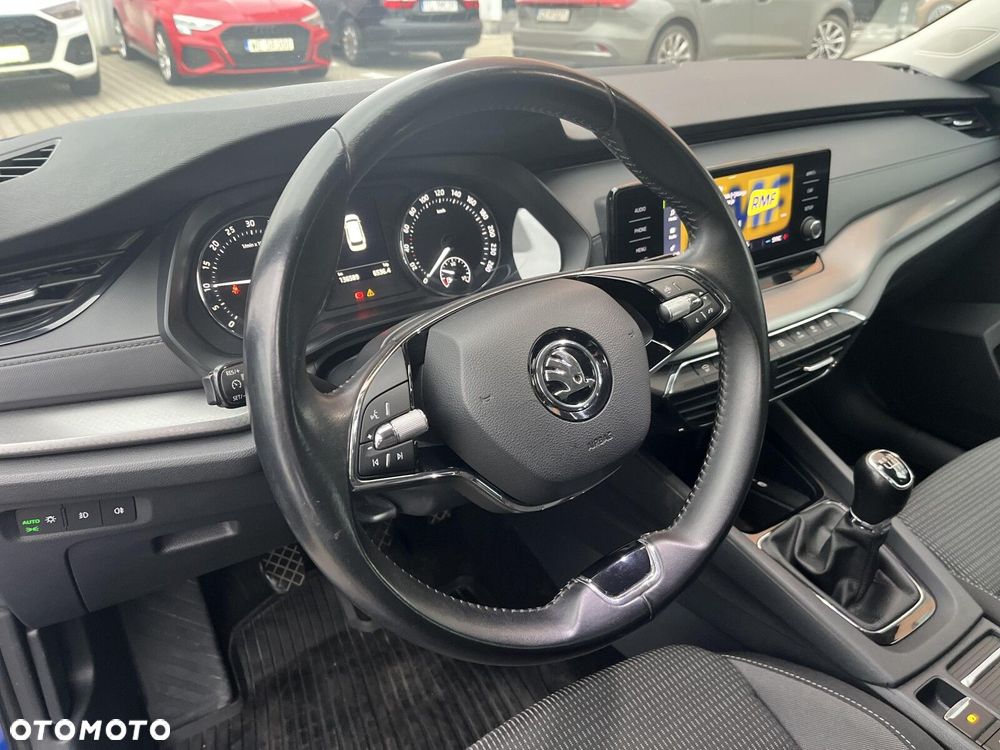 Skoda Octavia 2.0 TDI Ambition - 11